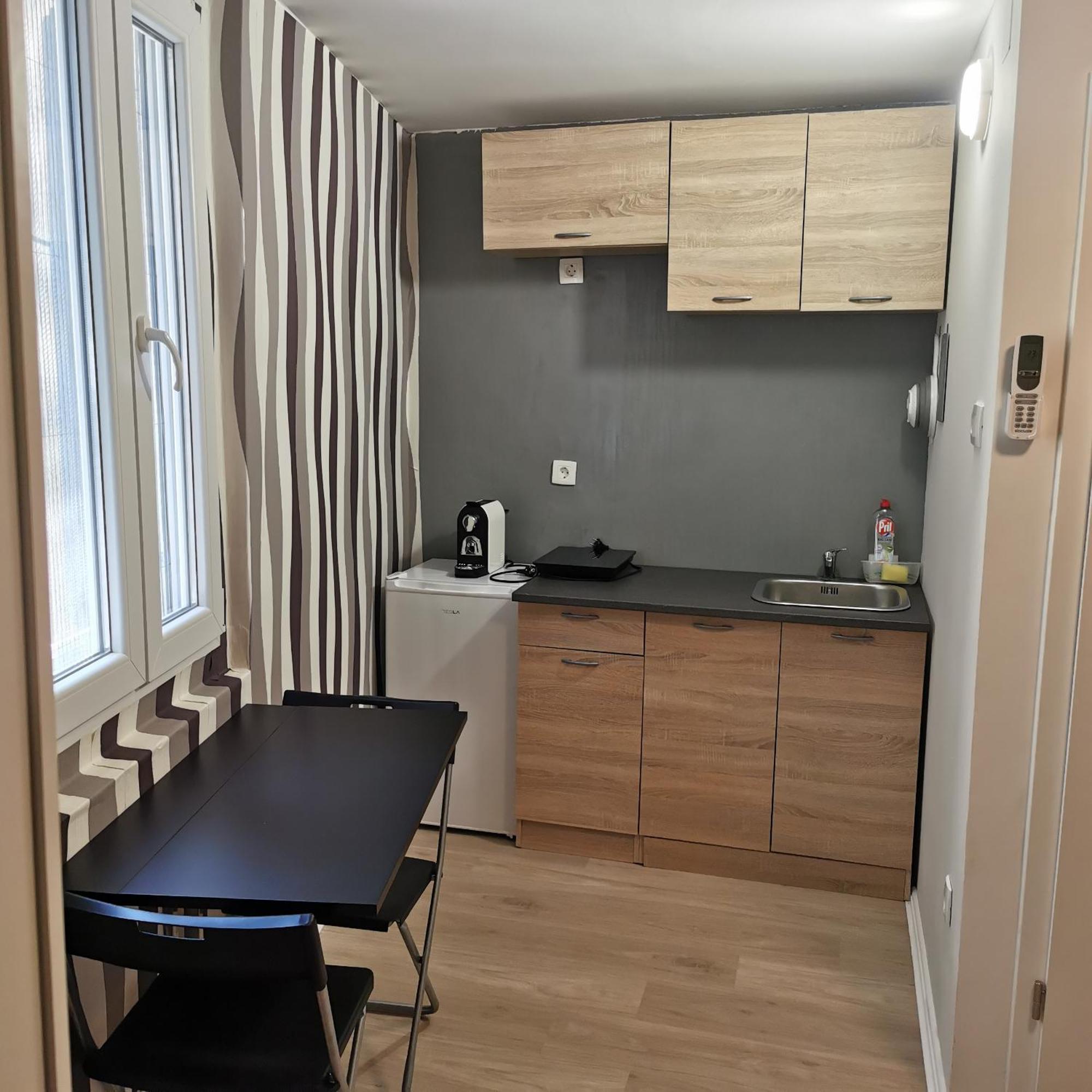 Appartamento Apartma Jelena Capodistria Esterno foto
